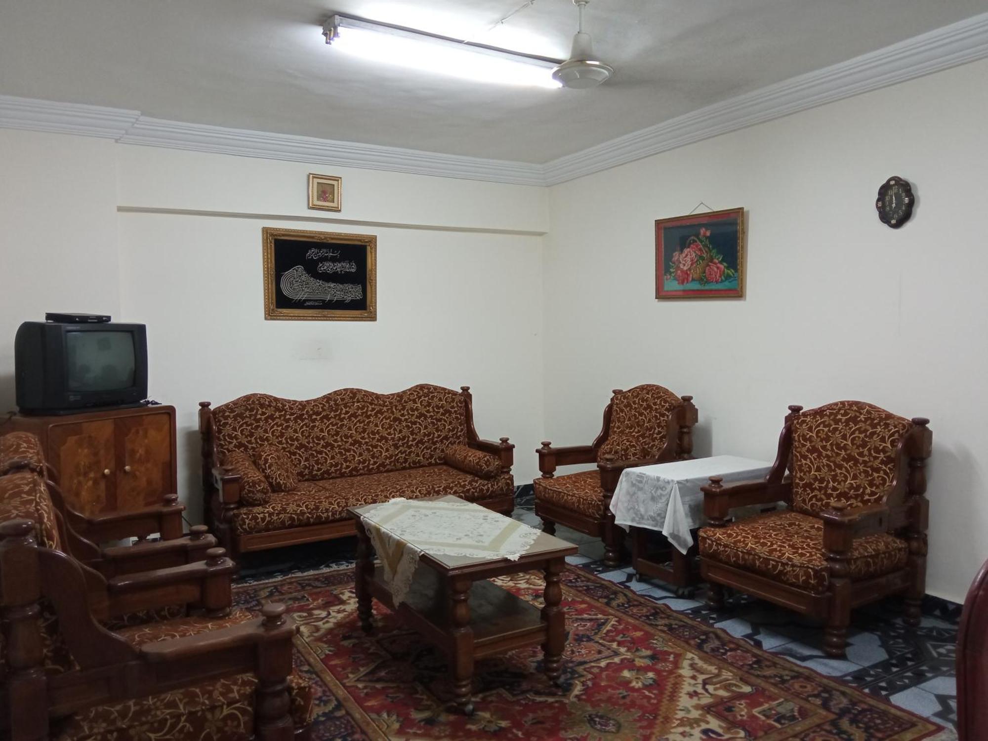لمحبي السكن المميز من الأشقاء العرب والمصرين 150م مفروشة مطلة على شارع جمال عبد الناصر Apartment Alexandria